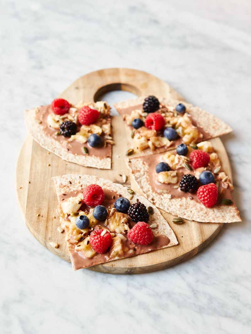 Mini super-fruit breakfast wraps
