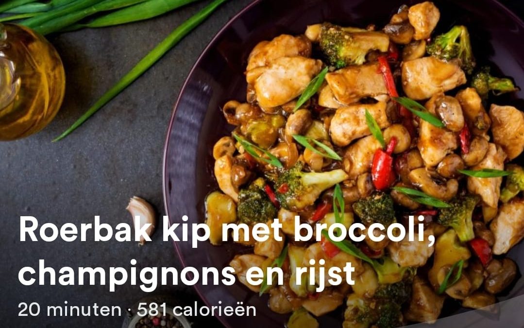 Roerbak kip met broccoli, champignons en rijst